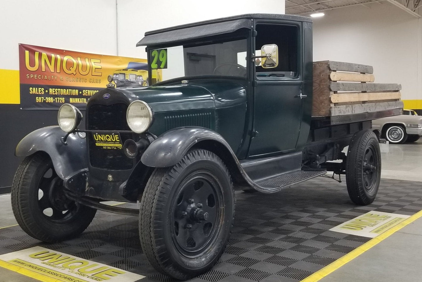 Ford AA Pickup dually wheels with Classic Tires