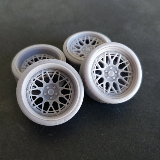 Rotiform LVS-M 20" com pneus Michelin